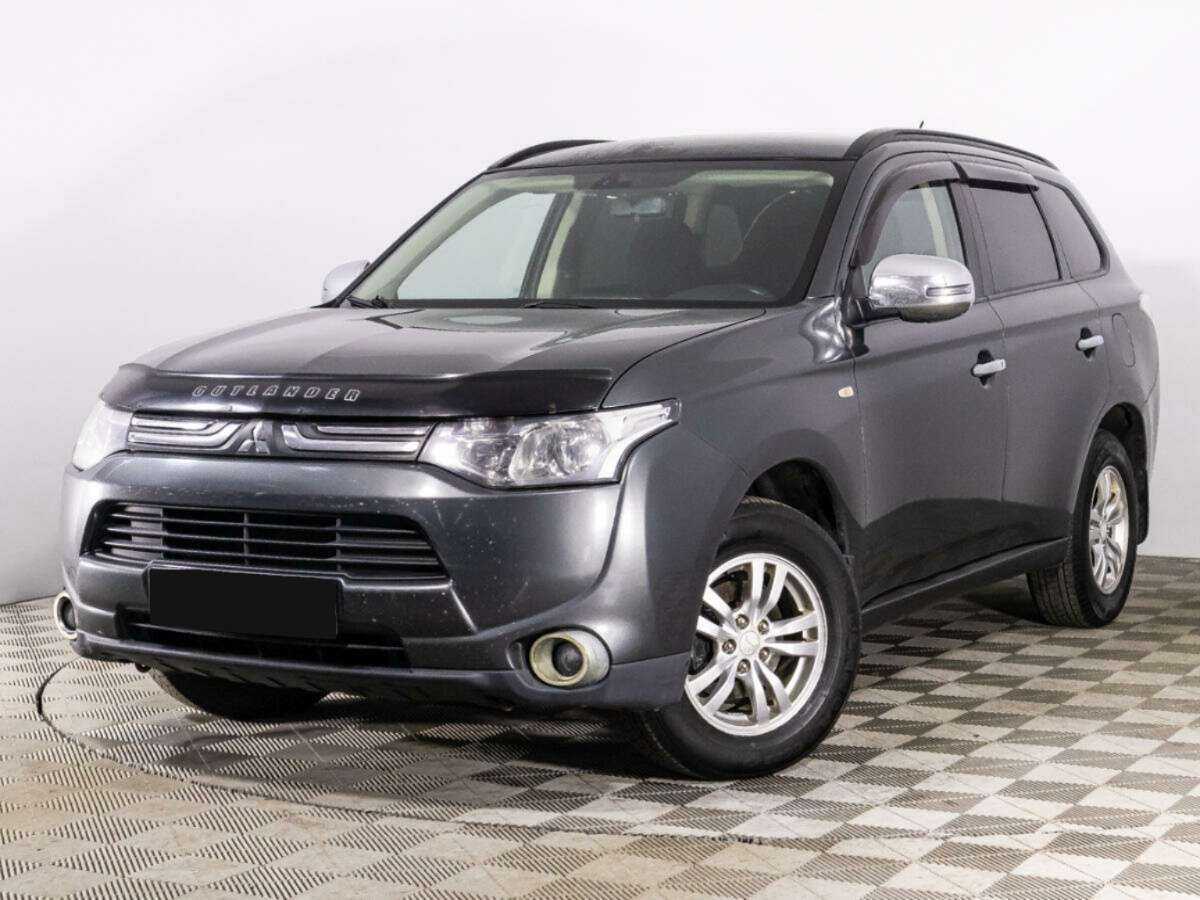 Mitsubishi Outlander 2013