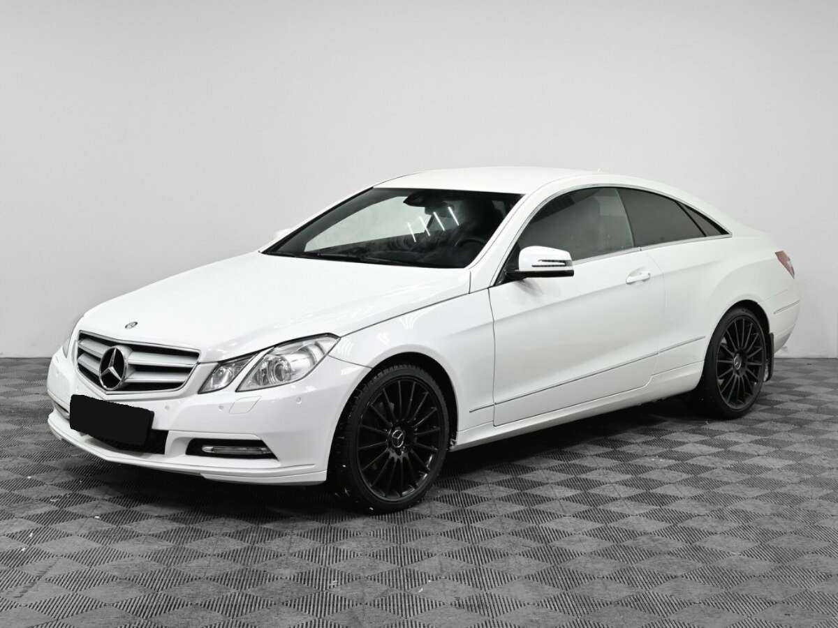 Mercedes-Benz E-Класс 2011