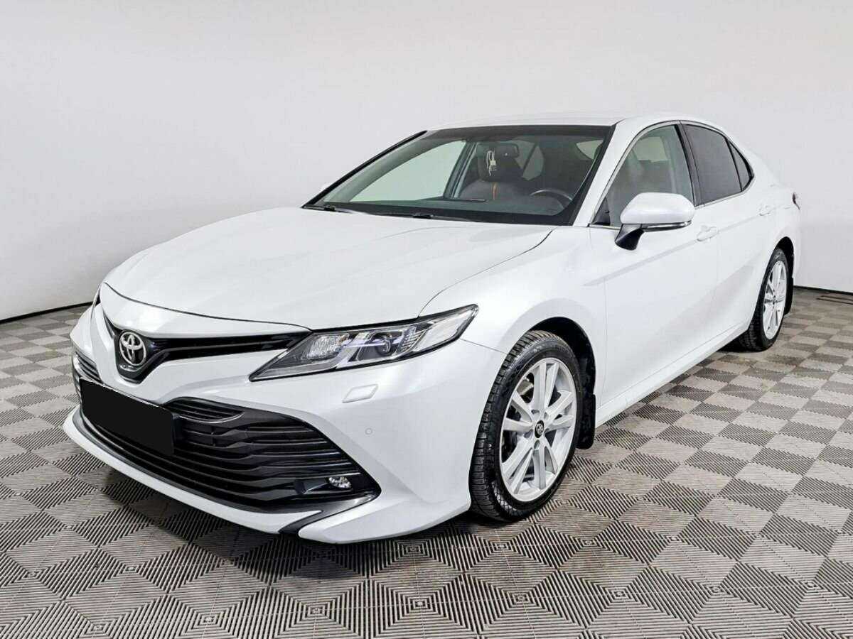 Toyota Camry 2019
