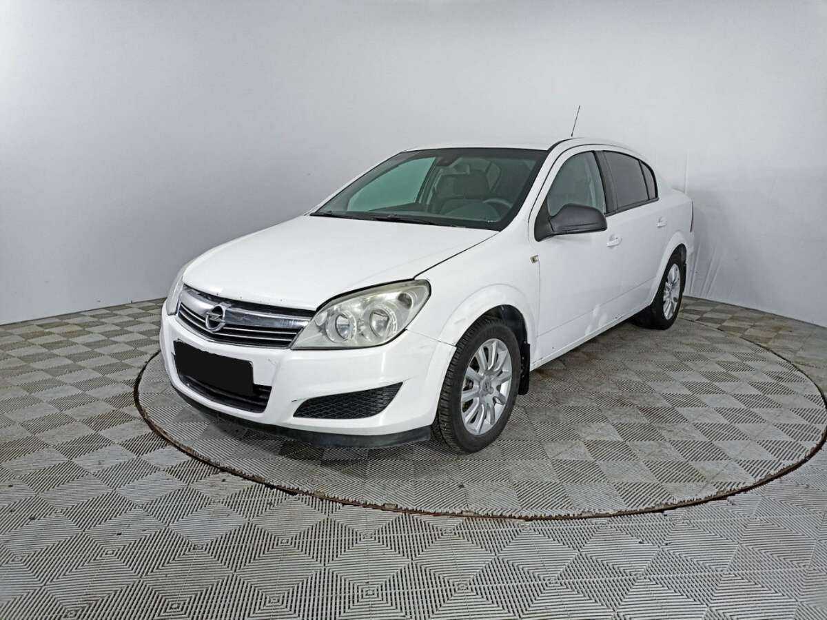 Opel Astra 2013
