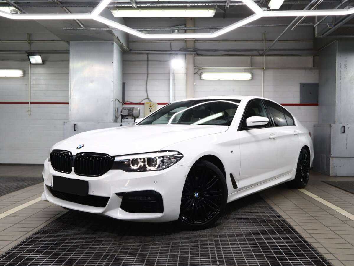BMW 5 серии 2019