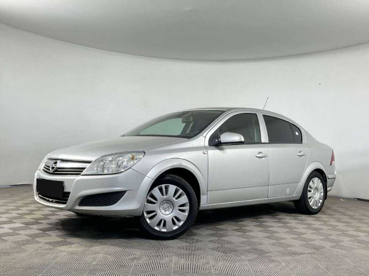 Opel Astra 2010