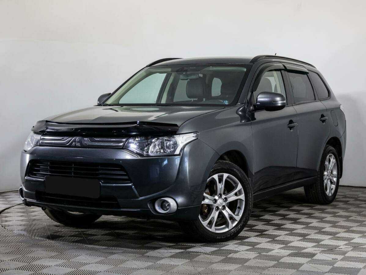 Mitsubishi Outlander 2013