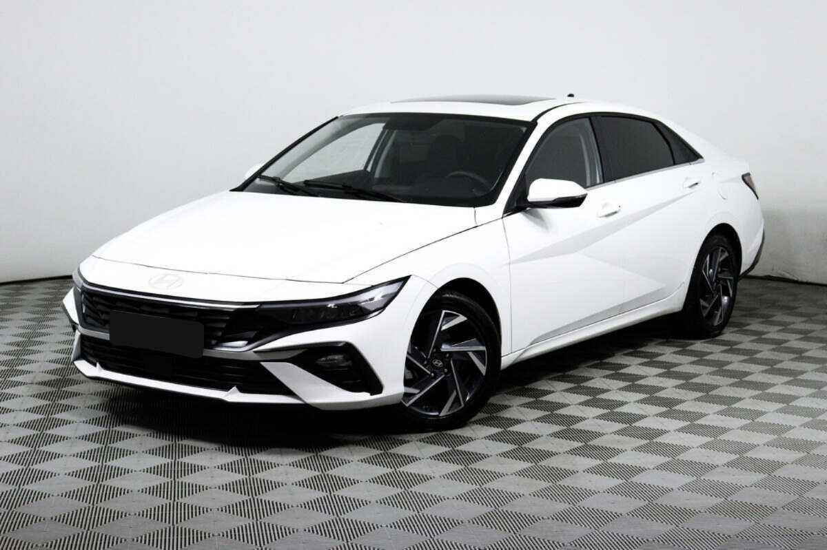 Hyundai Elantra 2023