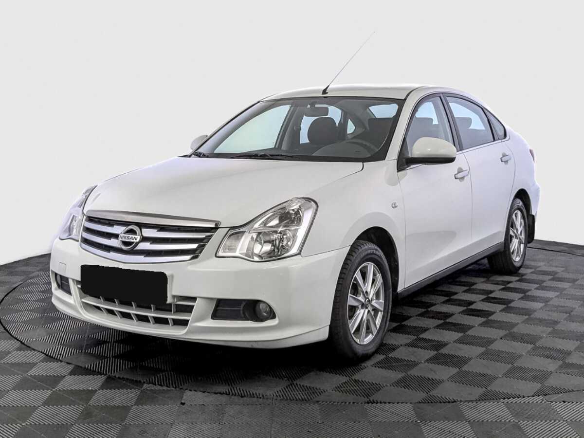 Nissan Almera 2015