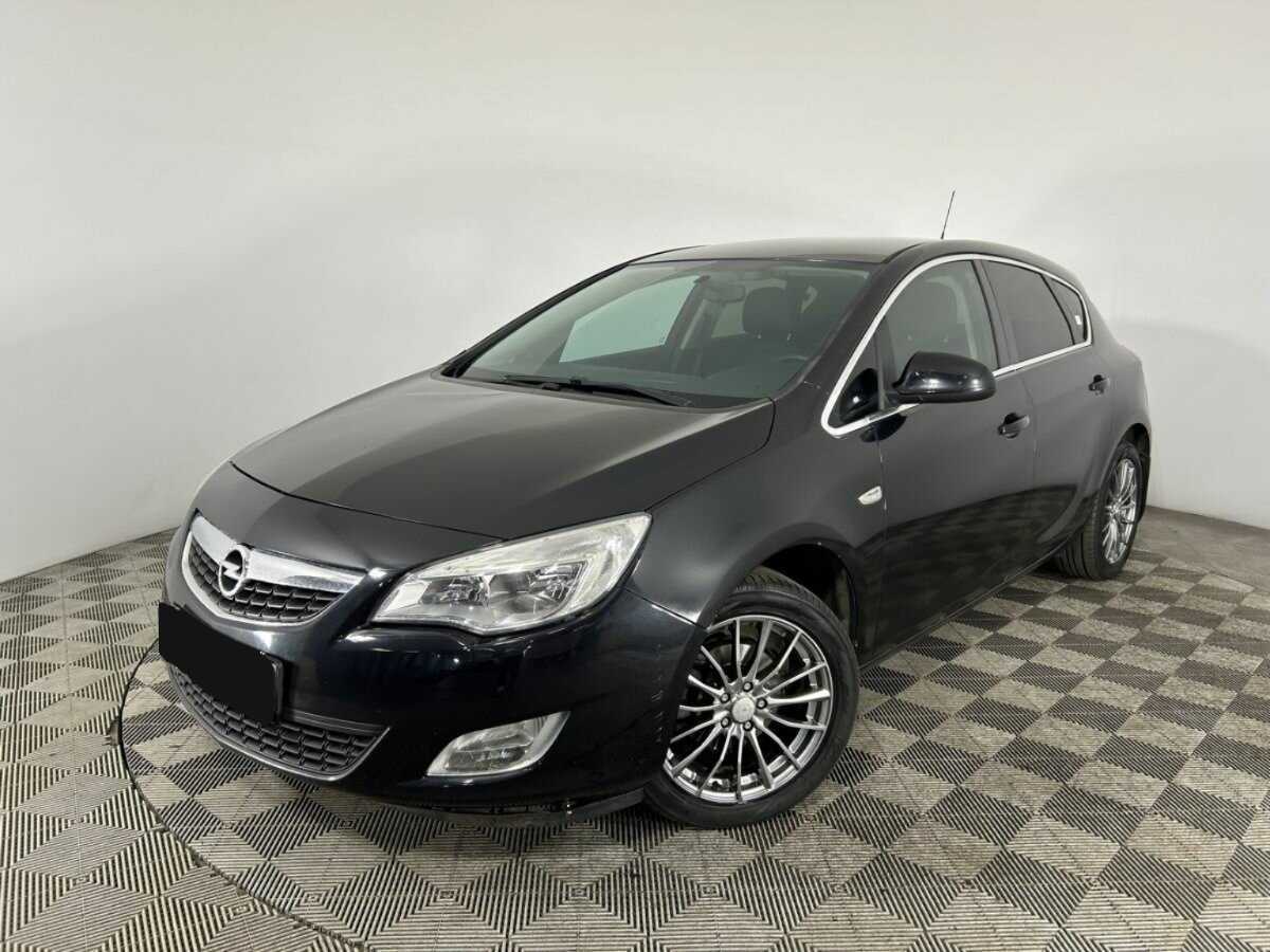 Opel Astra 2012