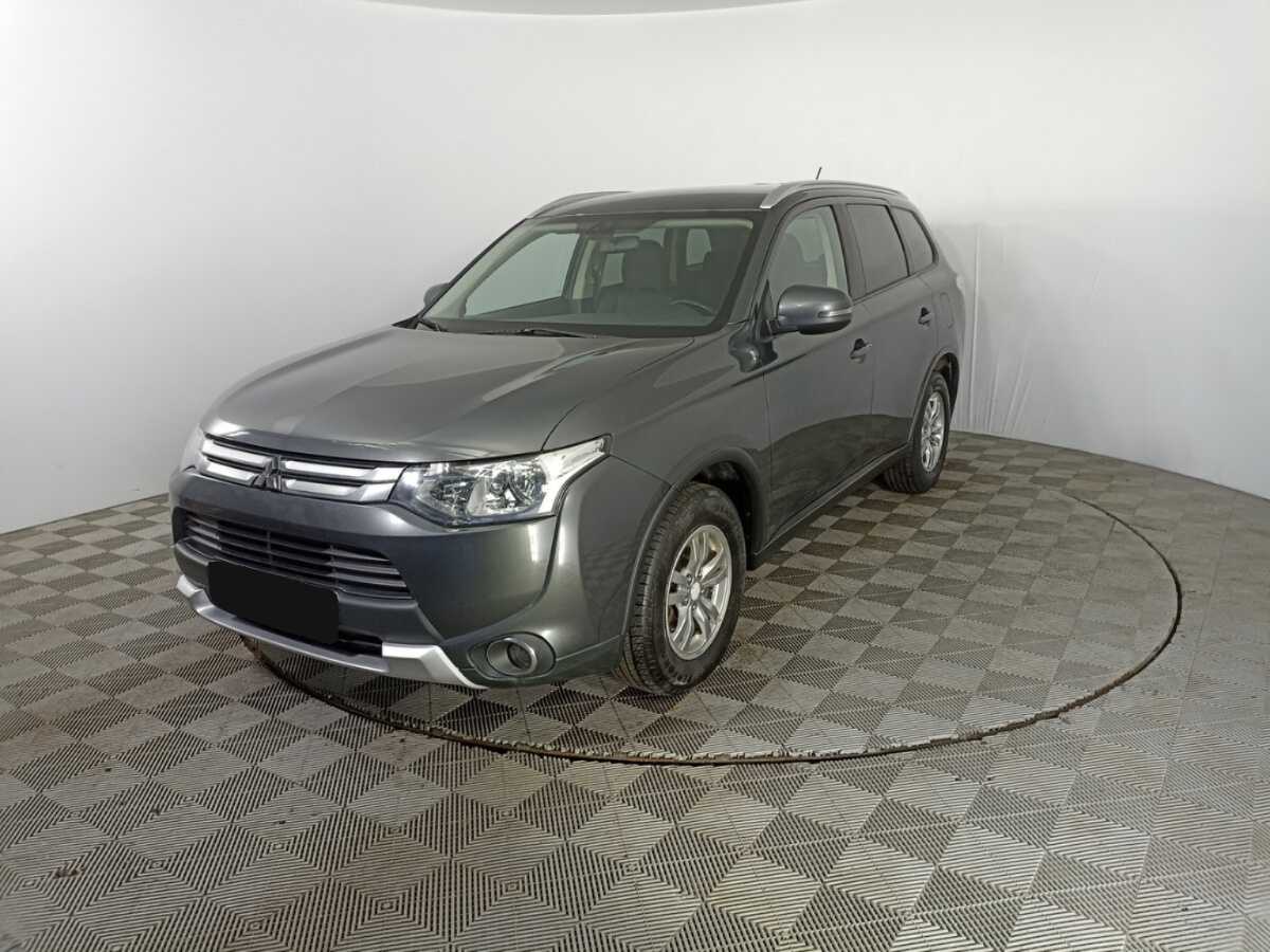 Mitsubishi Outlander 2014