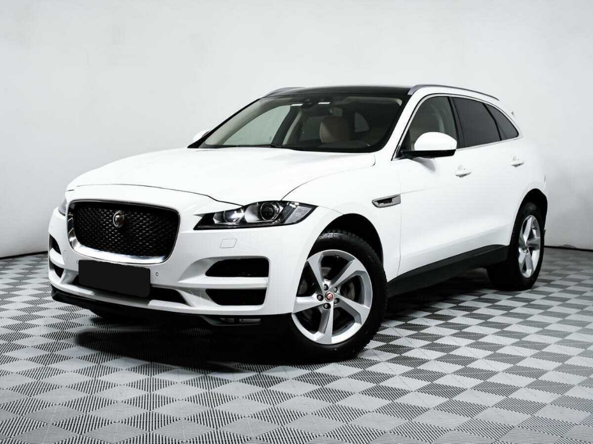 Jaguar F-Pace 2016