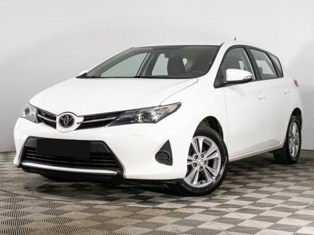 Toyota Auris 2014
