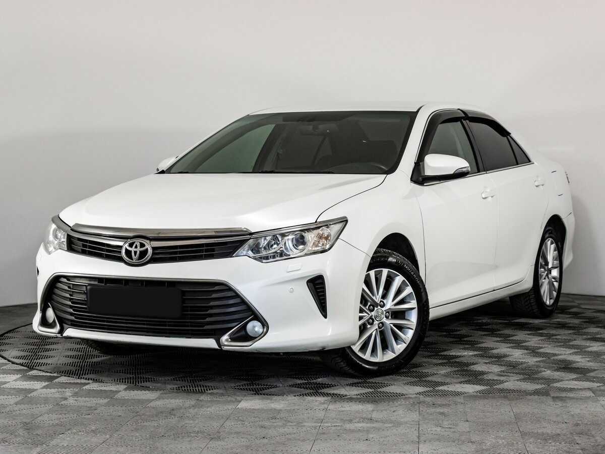 Toyota Camry 2015