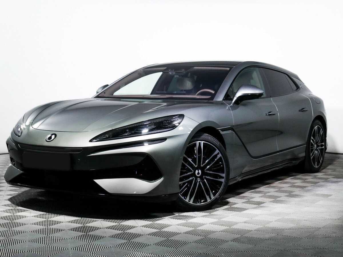 Denza Z9