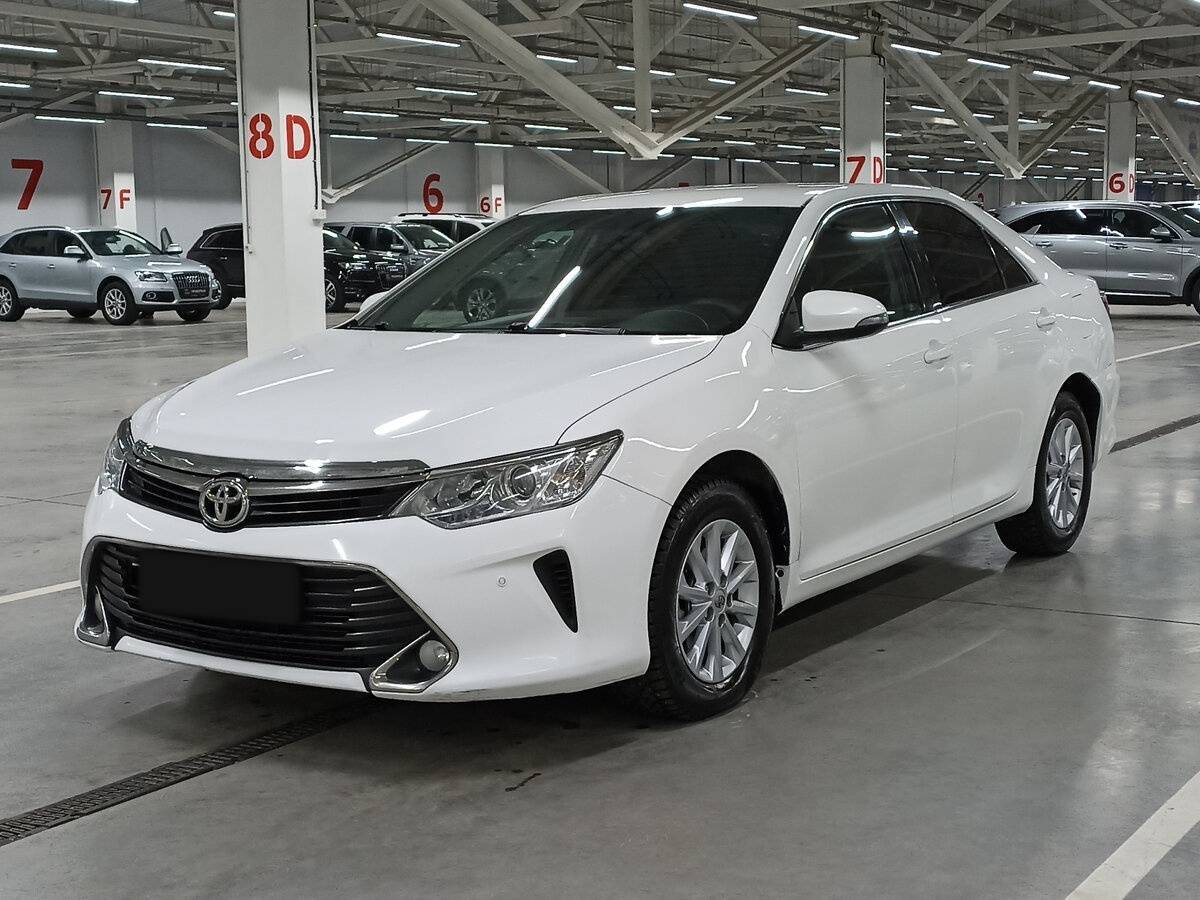 Toyota Camry 2016