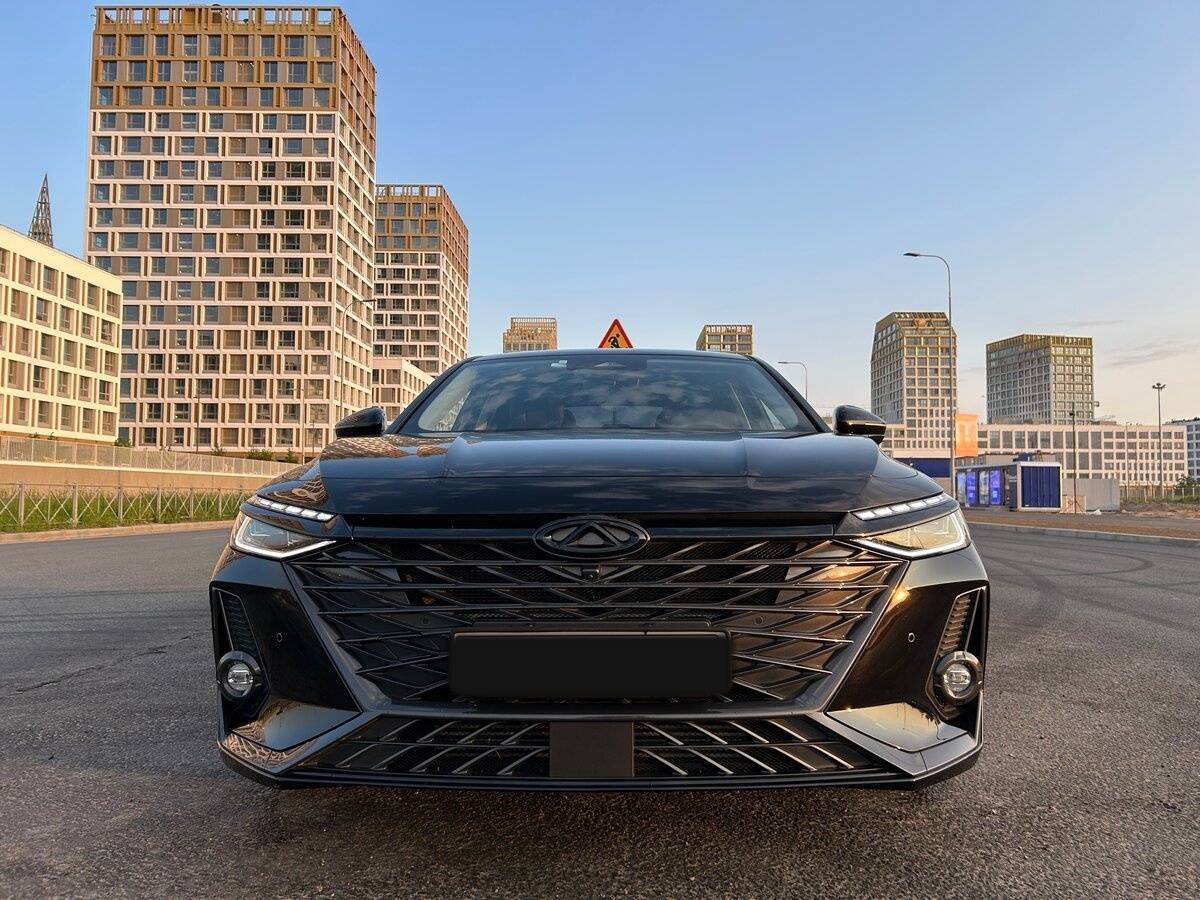 Chery Arrizo 8