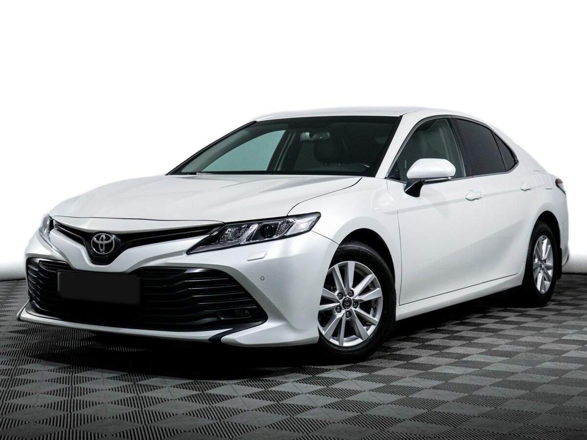 Toyota Camry 2019