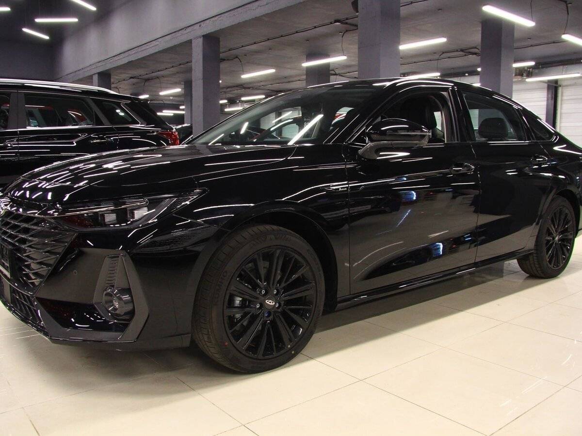 Chery Arrizo 8