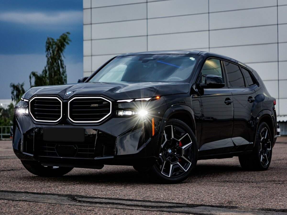 BMW XM
