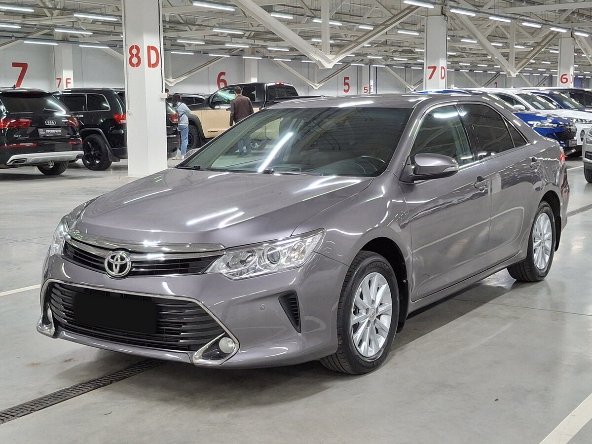 Toyota Camry 2016