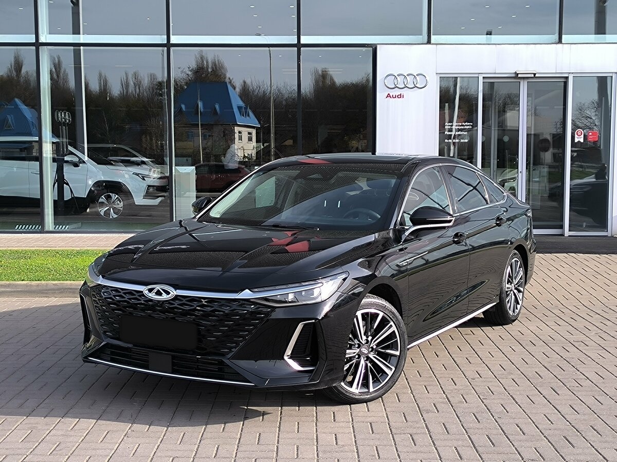 Chery Arrizo 8