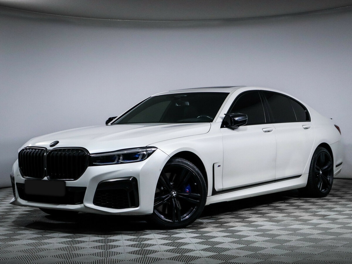 BMW 7 серии 2020