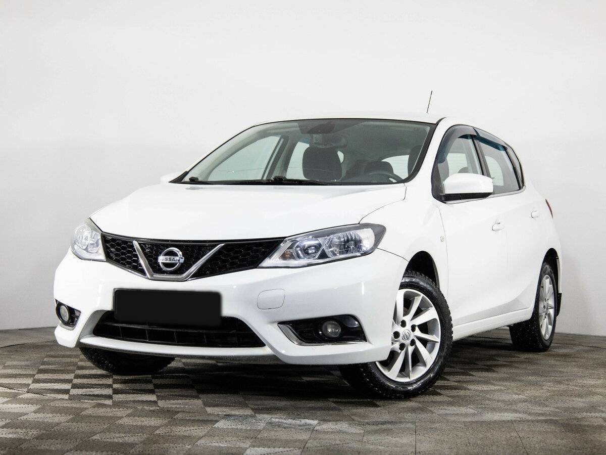Nissan Tiida 2015