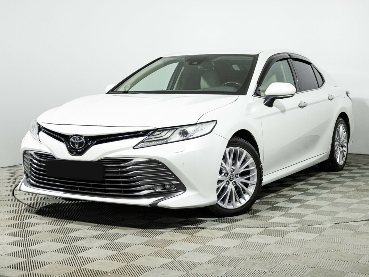Toyota Camry 2020