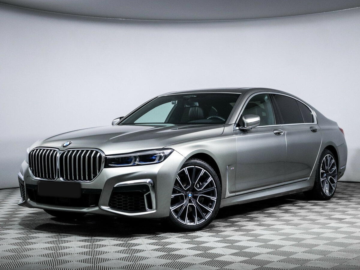 BMW 7 серии 2020