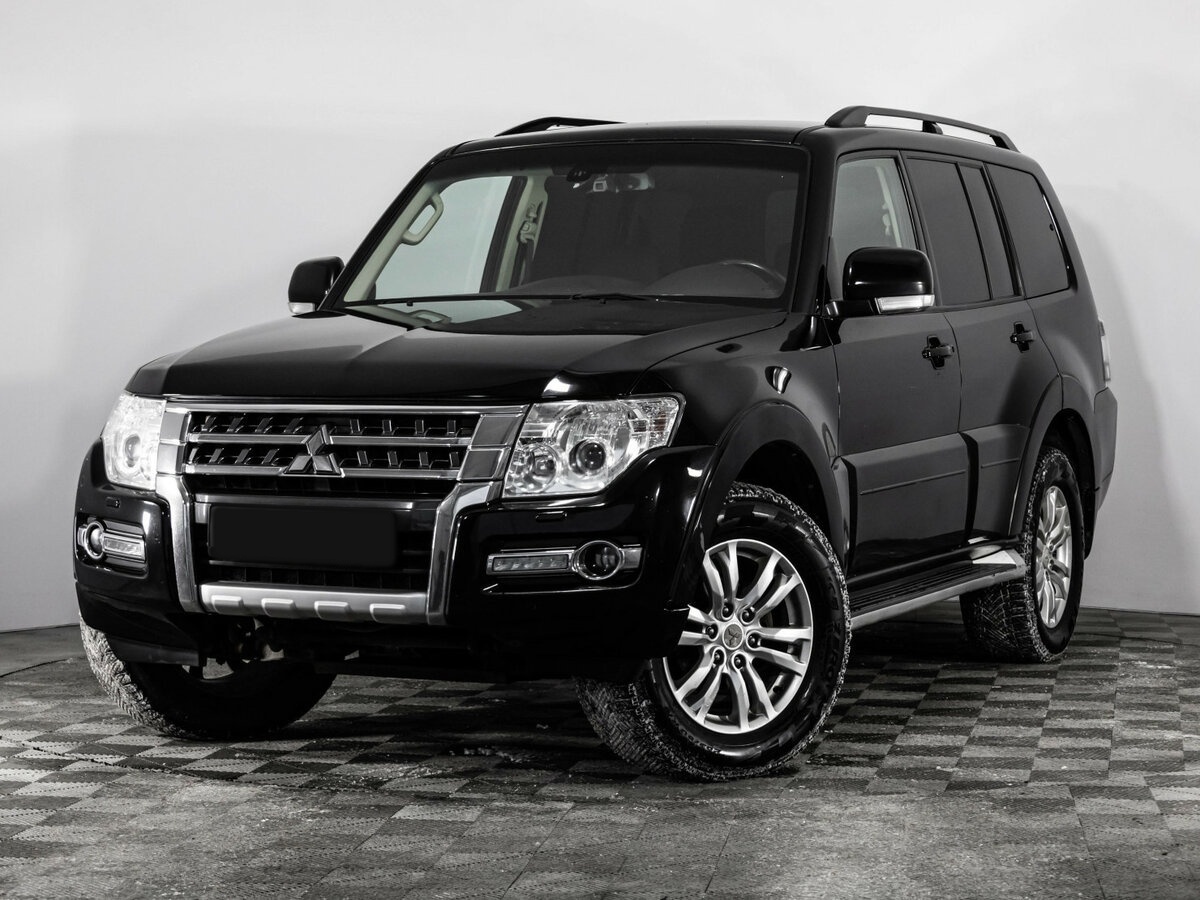 Mitsubishi Pajero 2014